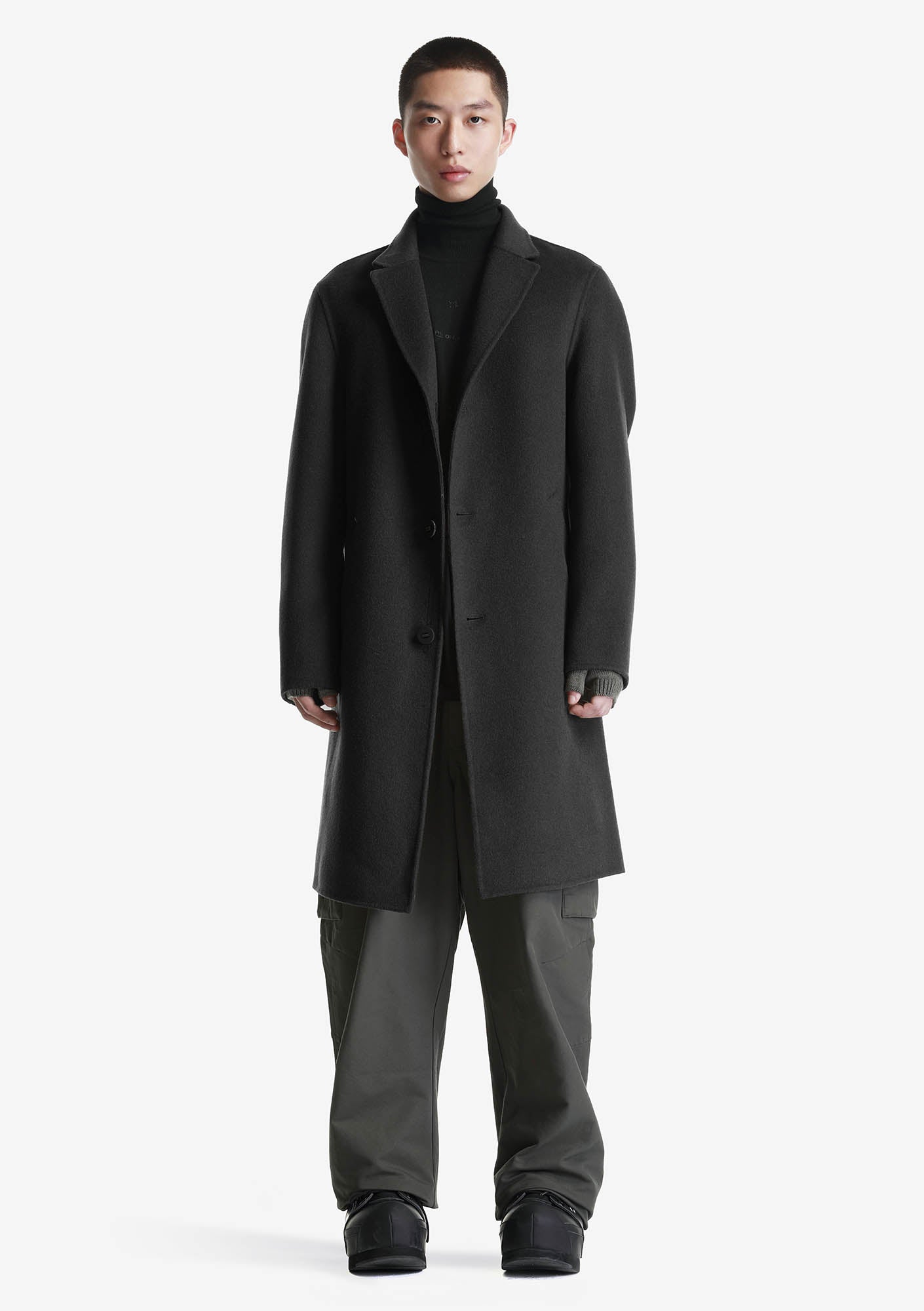 Шерстяное пальто Qm404-1 GRAV