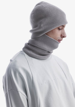 Шапка-бини из шерсти Pu90